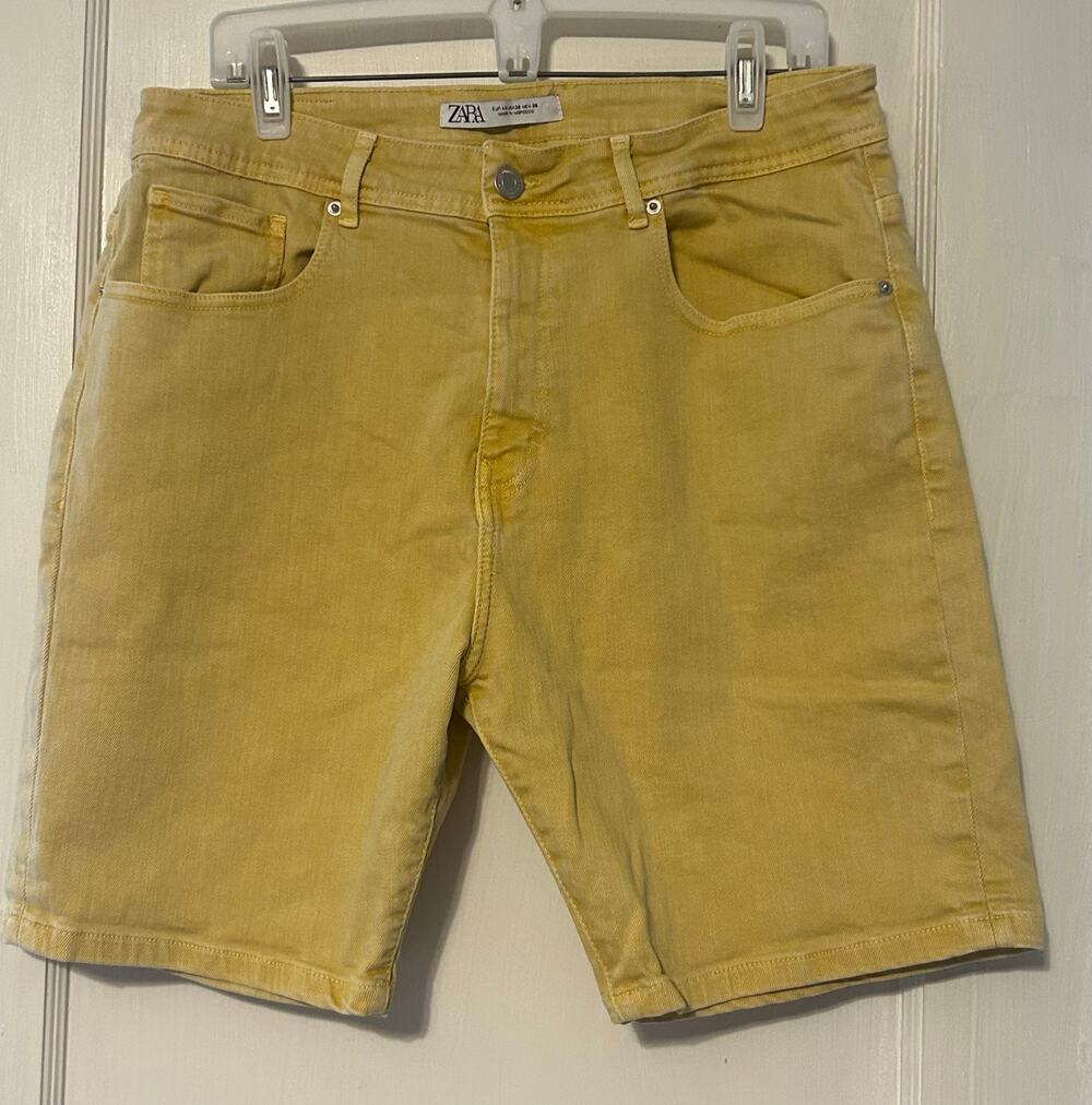 ZARA Women’s Boyfriend fit Bermuda shorts yellow denim size 36